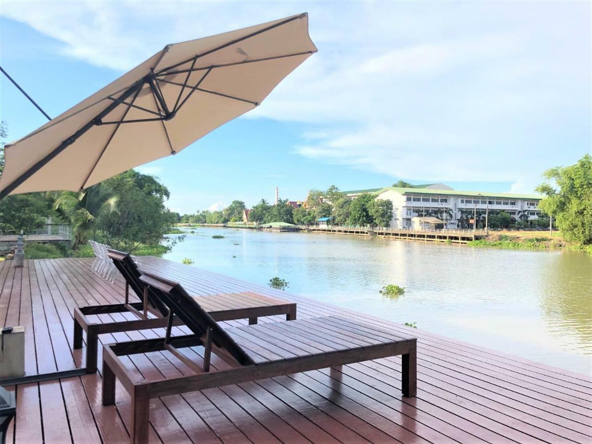 Thararin Villa Ban Doem Bang Exterior foto